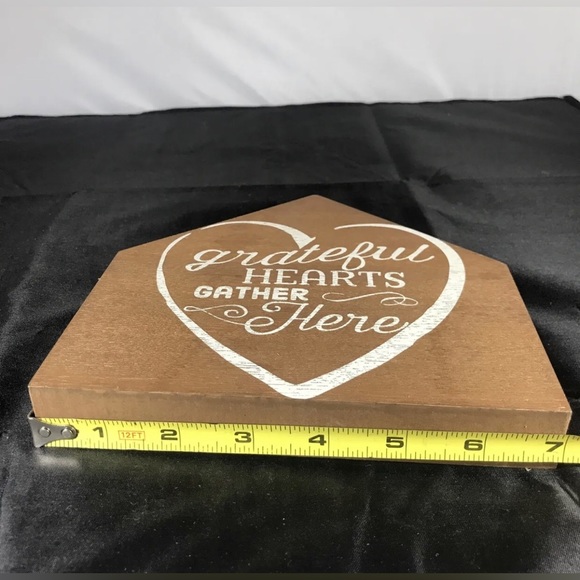 Grateful Hearts Gather Here Inspirational Hanging Wall Home Decor 7 x 7 Inches - Picture 8 of 8